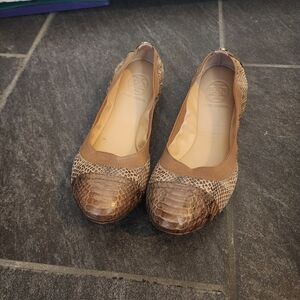 Tory Burch Flats Neutrals Snakeskin